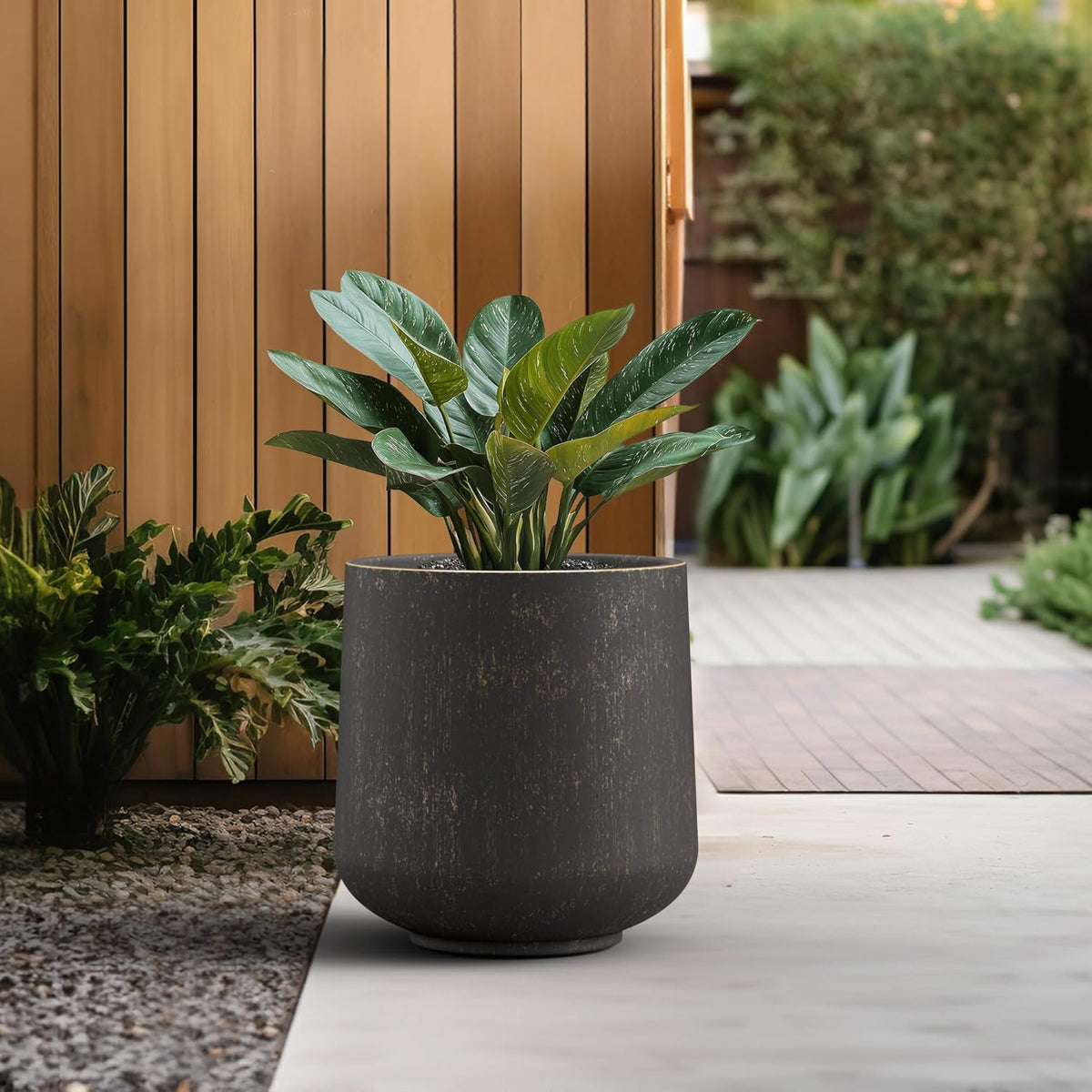 Kante 15.3" Dia Round Concrete Planter, Outdoor Indoor Large Plant Pots Containers with Drainage