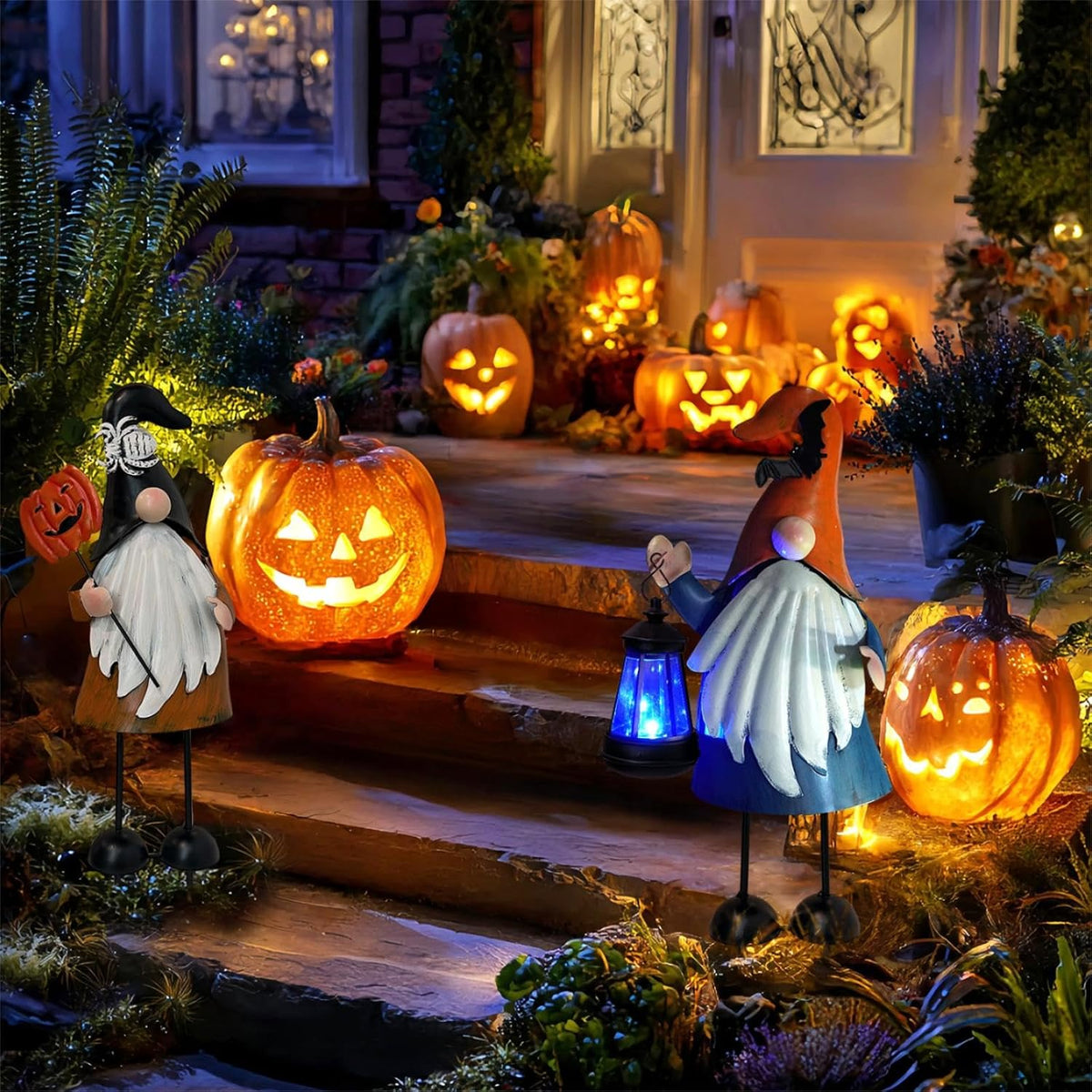 HONGLAND Halloween Decorations Outdoor Solar Gnomes with LED Lantern, Gnomes Metal Yard Art