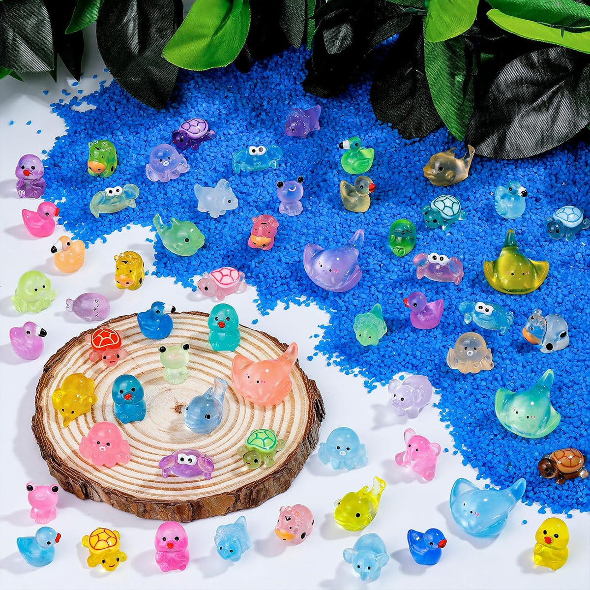 240 Pcs Luminous Mini Resin Animals 30 Styles Miniatures Animal Figurines Glow in the Dark Tiny