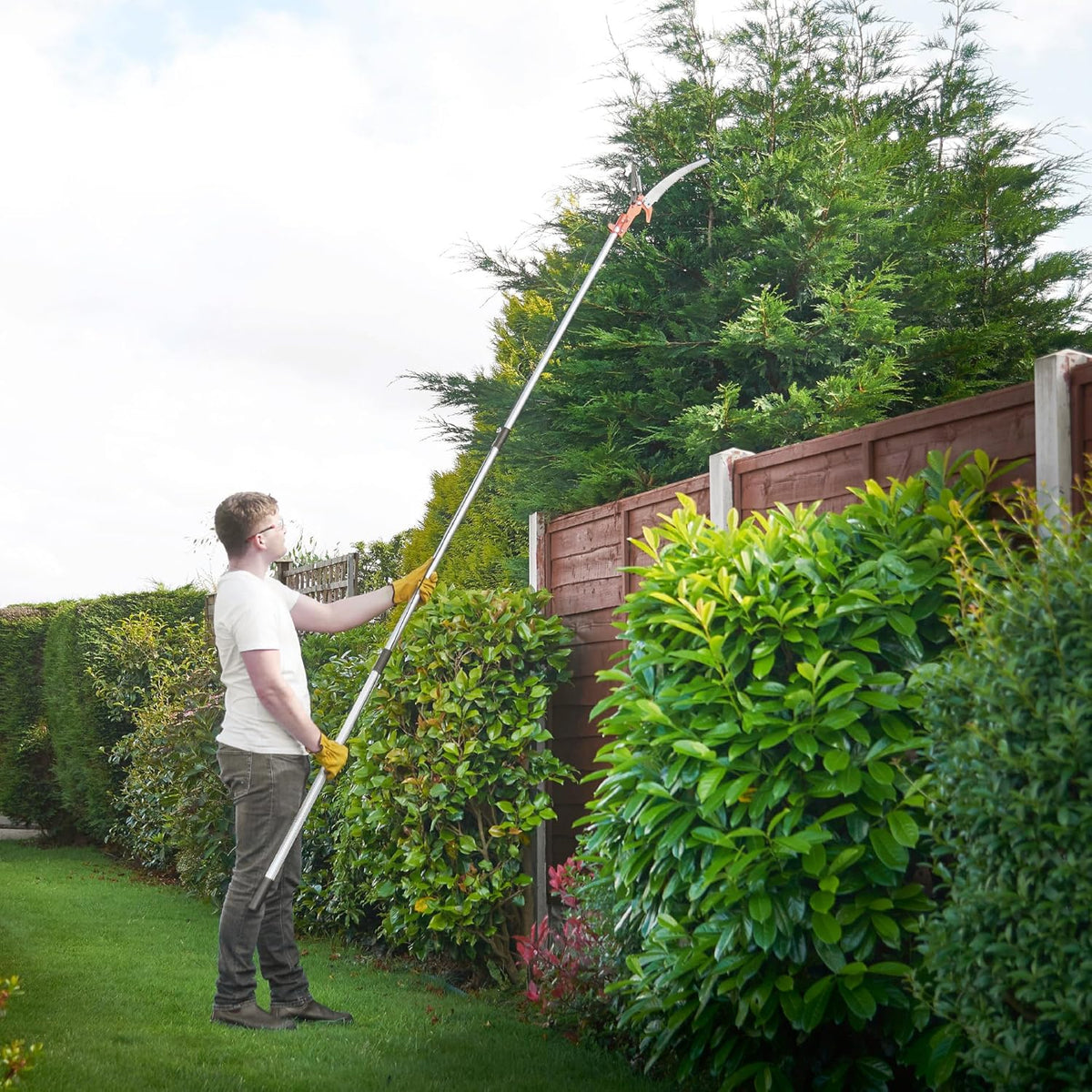 VonHaus Telescopic Tree Pruner & Lopper 2 in 1 – Long Reach 3.3m Cutter, Retractable & Extendable