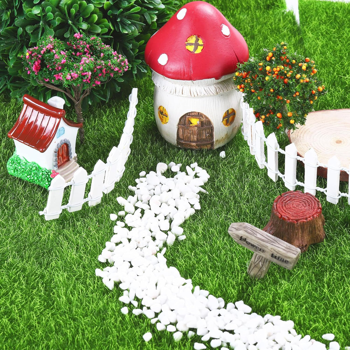 Elcoho 6 Pieces Fake Grass for Crafts Fairy Garden 6 x 6 Inches Artificial Garden Grass for