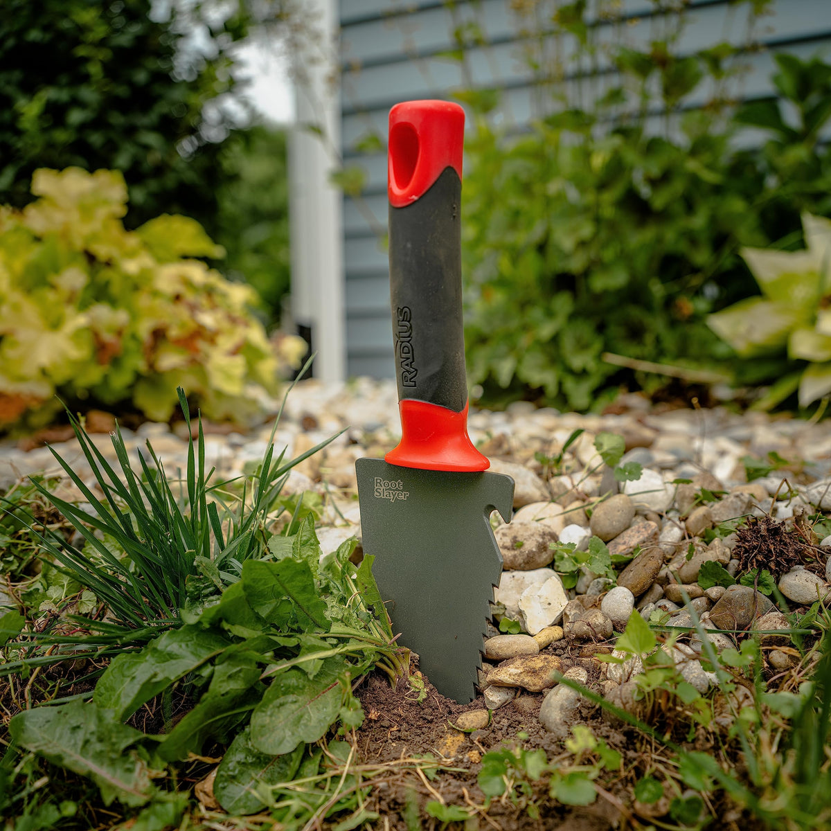 Root Slayer 16011 Heavy Duty Garden Trowel, Red
