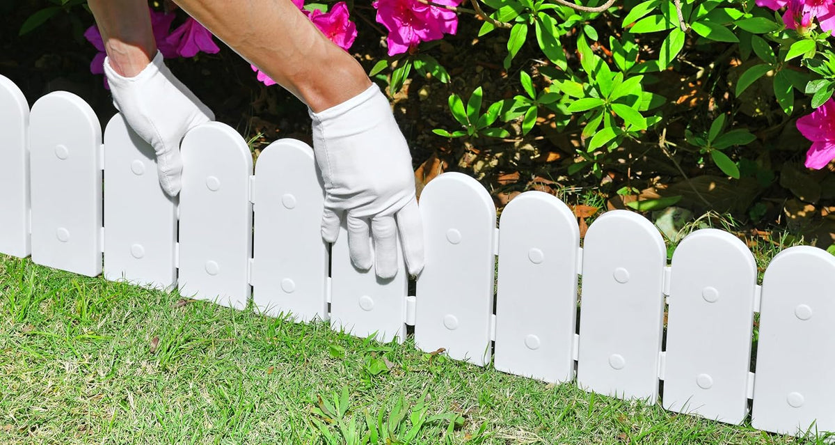 Evelyne Garden Border Edging: Wooden Fence Design - 8pcs White Yard Landscaping Fence Liner Lawn