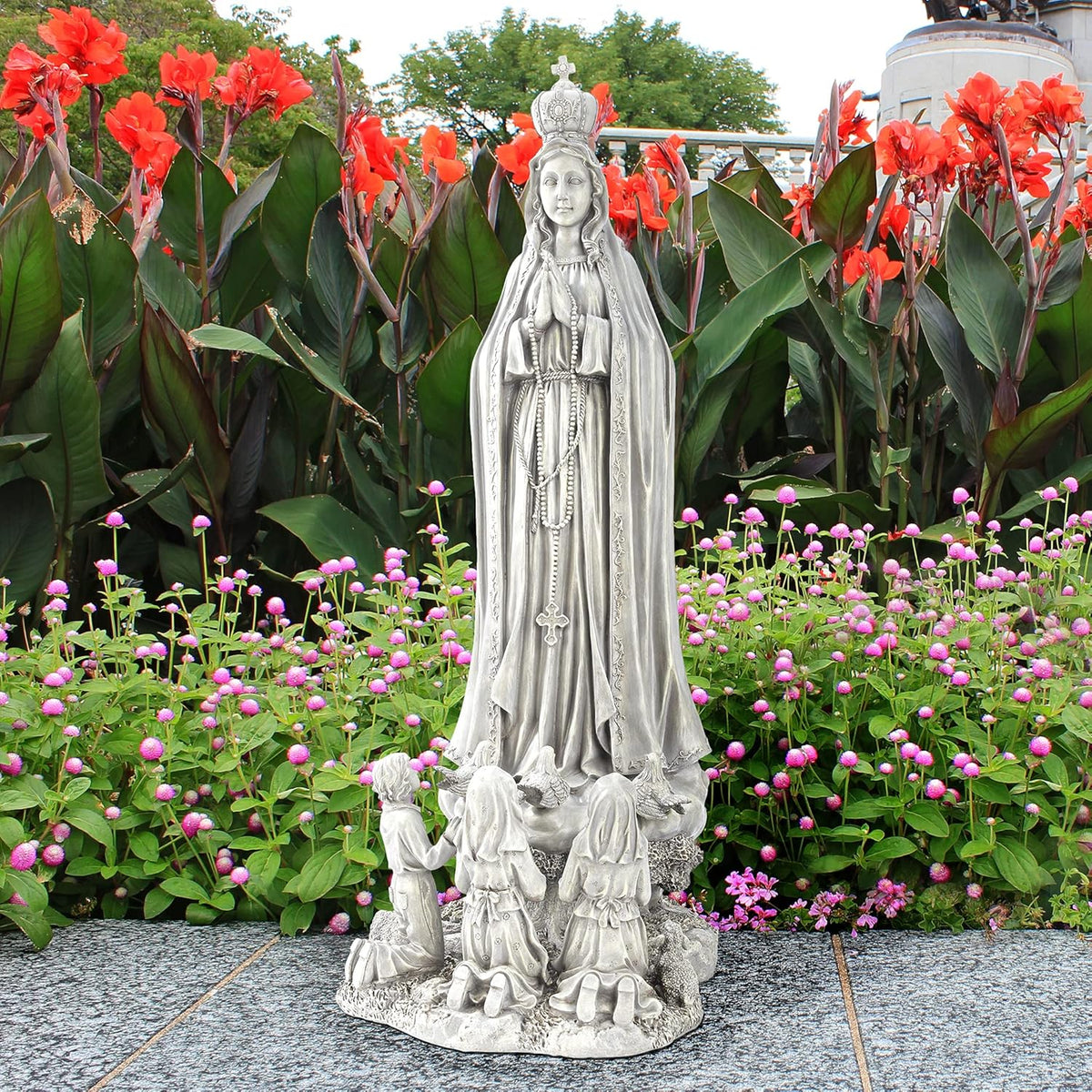 Design Toscano Our Lady of Fatima Indoor/Outdoor Religious Garden Statue, Large, 12 Inches Wide, 14