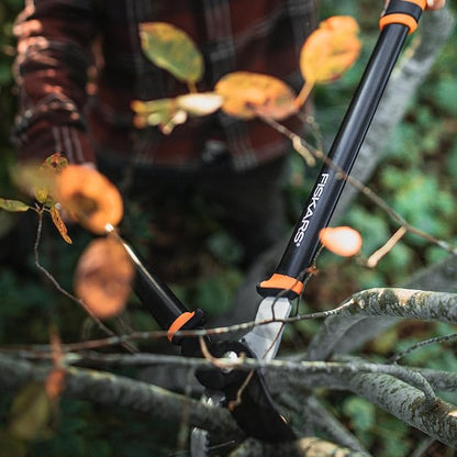 Fiskars Bypass Lopper, Lightweight Tree Pruning Tool, Rust Resistant and Low Friction Coating