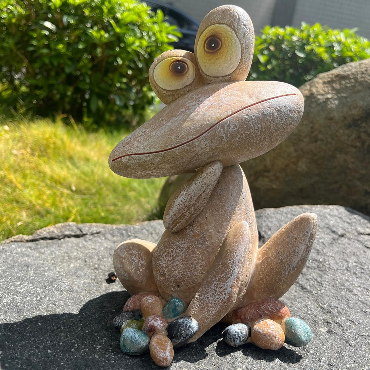 Funny Frog Garden Statues Animal Shapes Indoor and Outdoor Art Decorations Frog Decorations Gardens