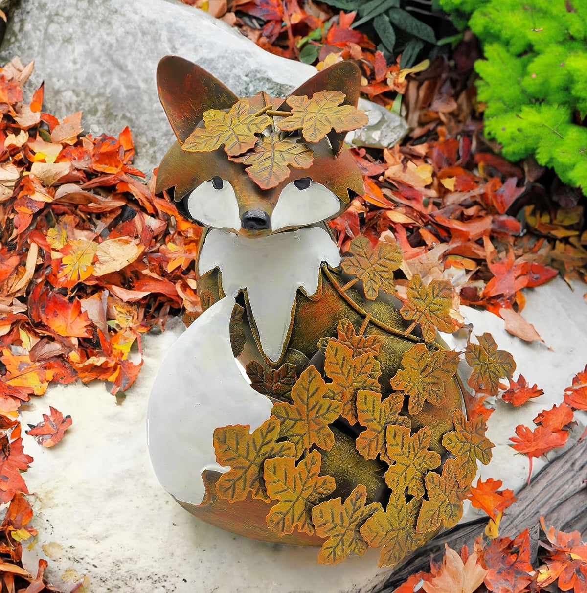 coolboy Garden Metal Fox Outdoor Statues,Interesting Maple Leaf Fox Sculpture for Patio Lawn Home