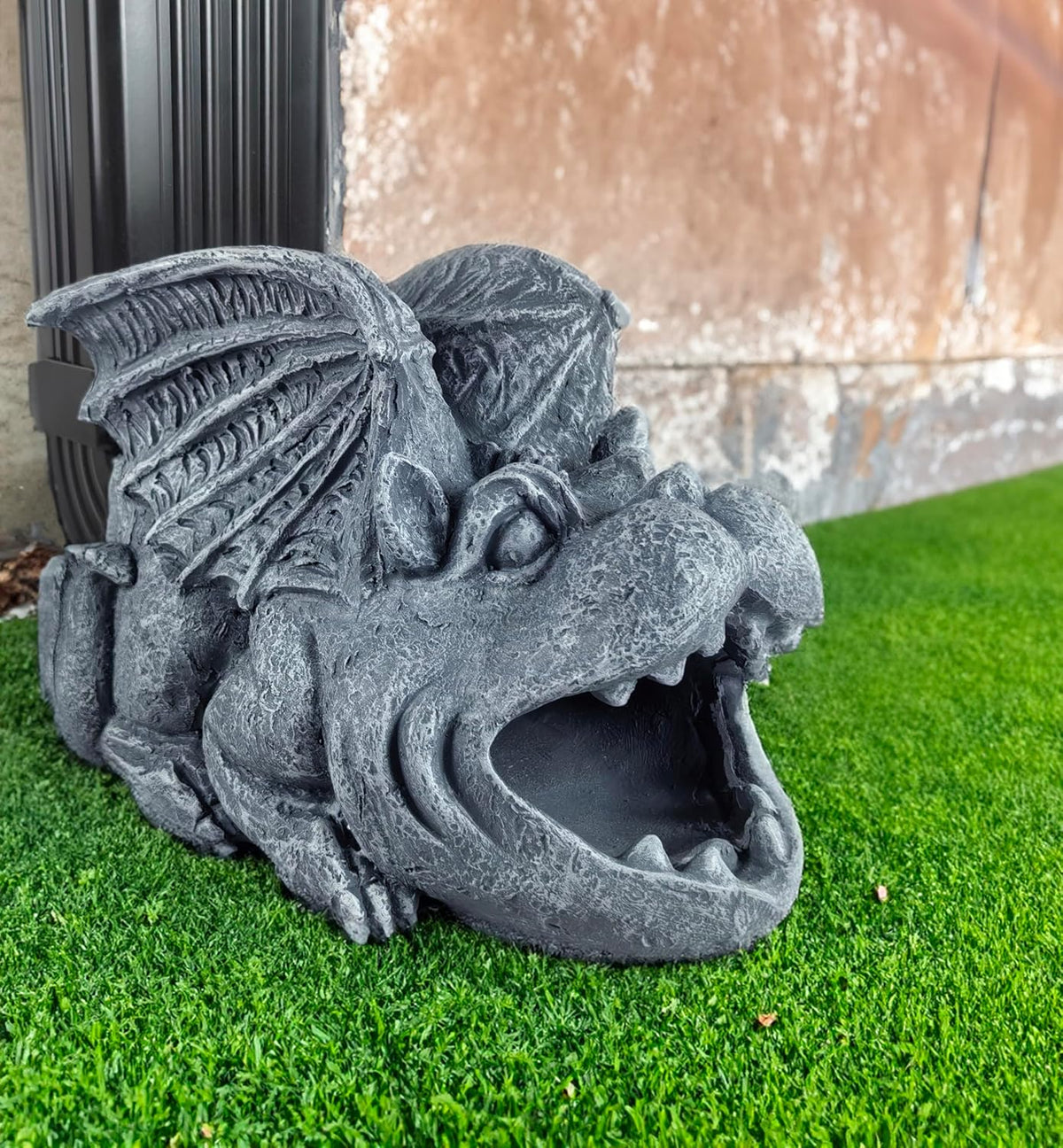 Gargoyle Statues Garden Decoration, Resin Statue Outdoor Decor, Animal Downspout Diverter