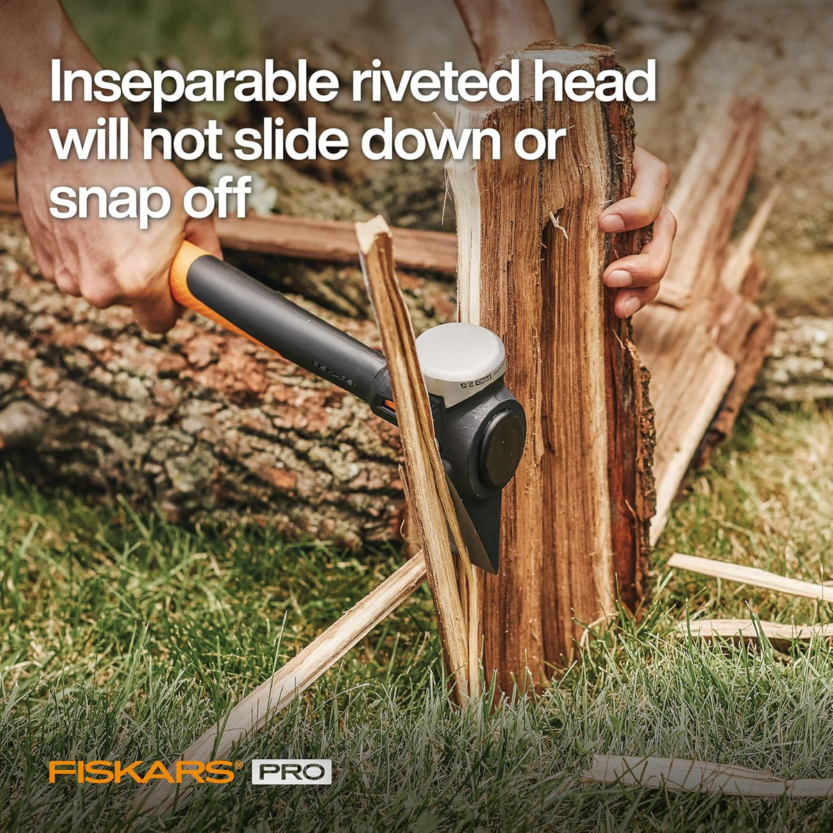 Fiskars Pro IsoCore Maul - 2.5-Pound Wood Splitter for Small Size Logs and Kindling with