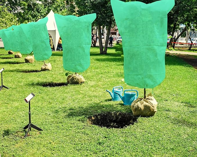 EAONE 12 Pack Plant Covers Freeze Protection, 32x47'' Winter Frosts Cloth for Outdoor Plants