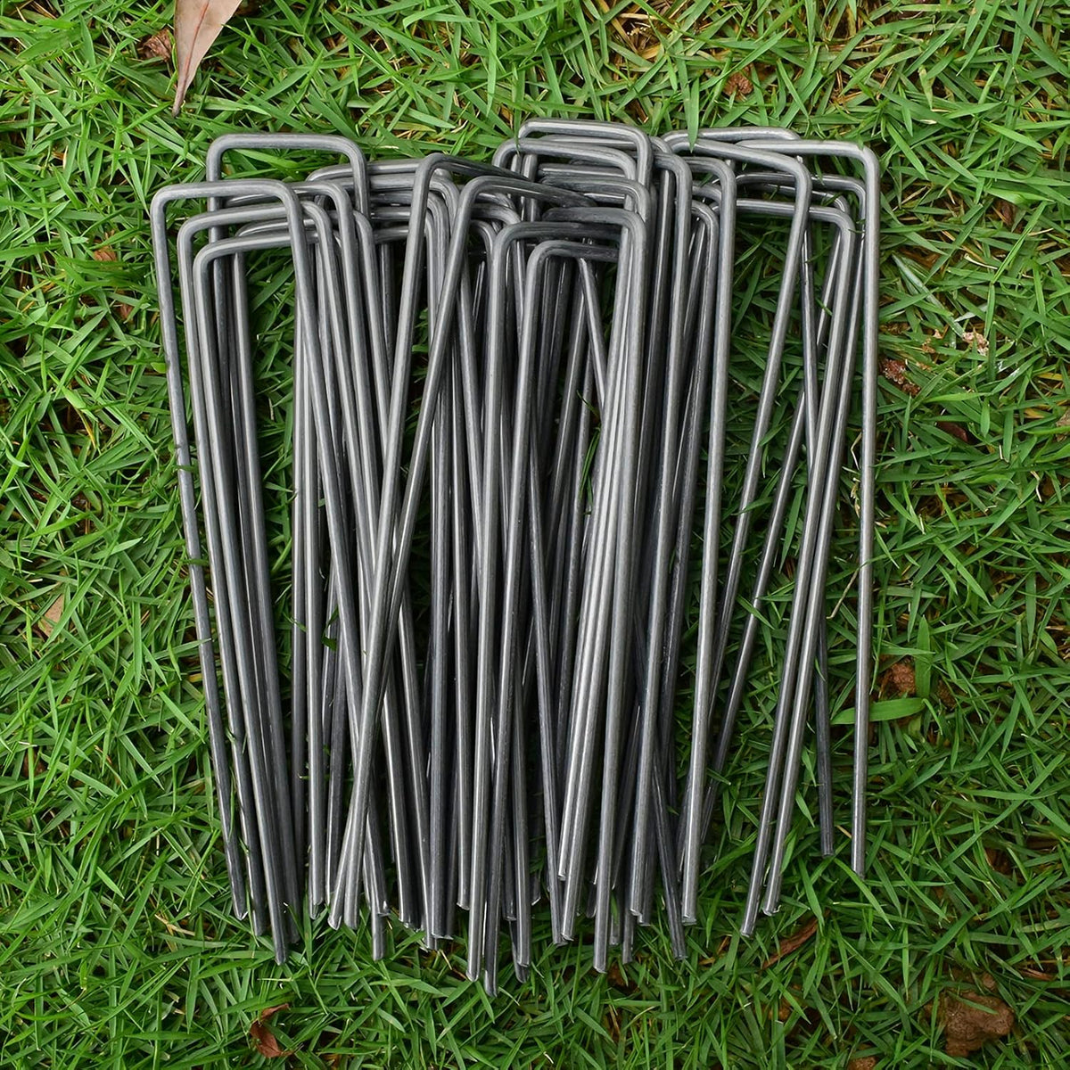 MySit 6" Garden Staples Landscape Stakes Ground Pins 200 Pack, Lawn Staples Weed Fabric Staple
