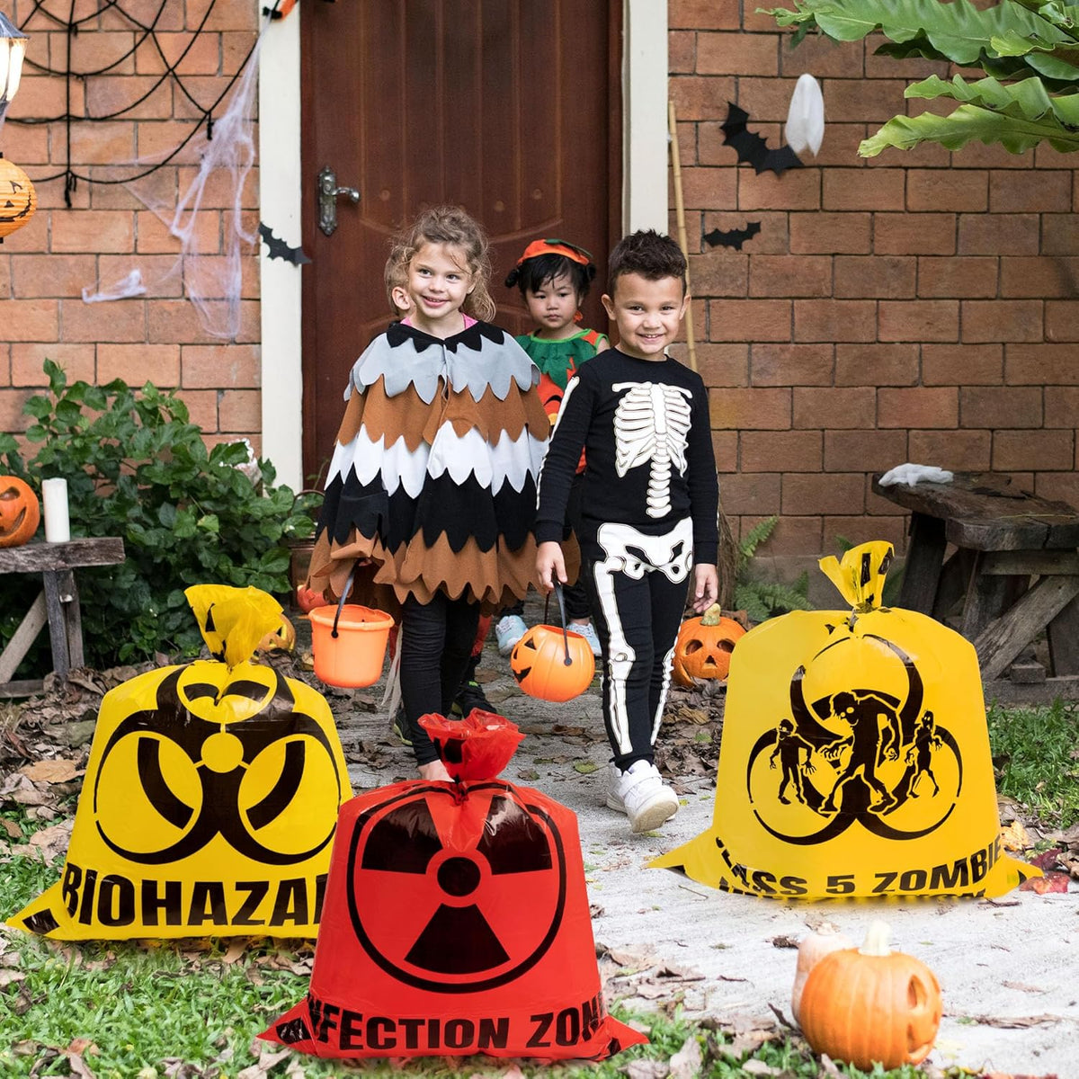 CNhoqc Halloween Lawn Trash Bags - 12Pcs Zombie Warning Reusable Waste Bags with Twist Ties, Fallen