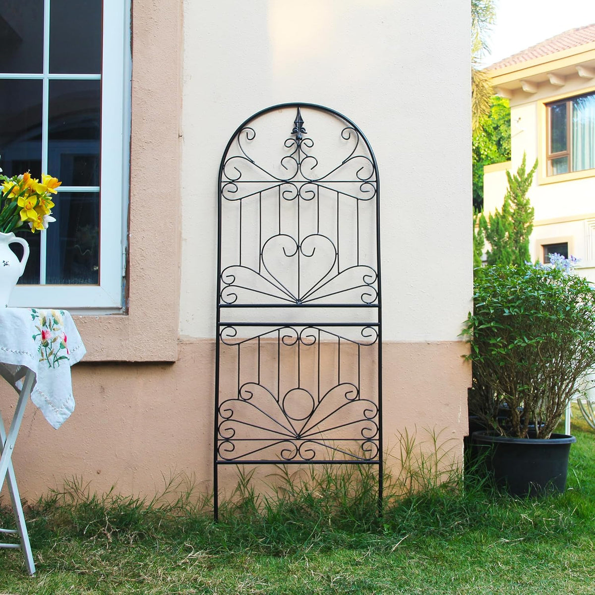 SCENDOR Heavy-Duty Metal Garden Trellis for Climbing Plants, 59" H x 22" W Rust-Proof Outdoor Plant