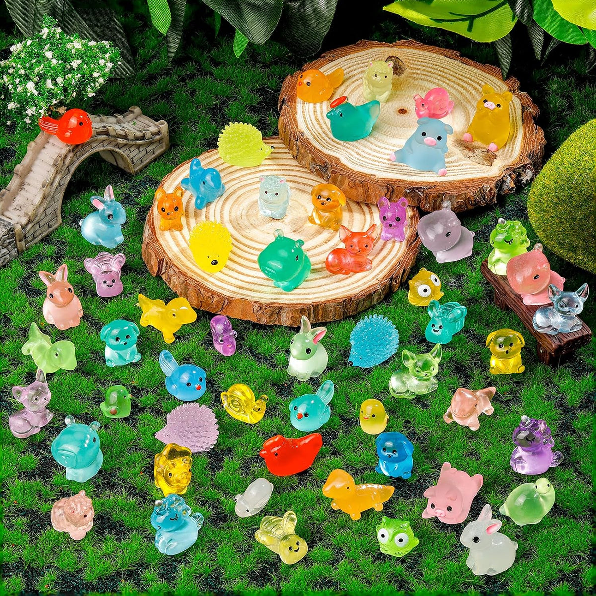 240 Pcs Luminous Mini Resin Animals 30 Styles Miniatures Animal Figurines Glow in the Dark Tiny