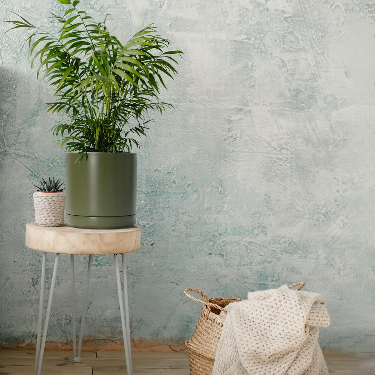 D'vine Dev 8.2 Inch Ceramic Planter Pot with Drainage Hole and Saucer, Indoor Cylinder Round