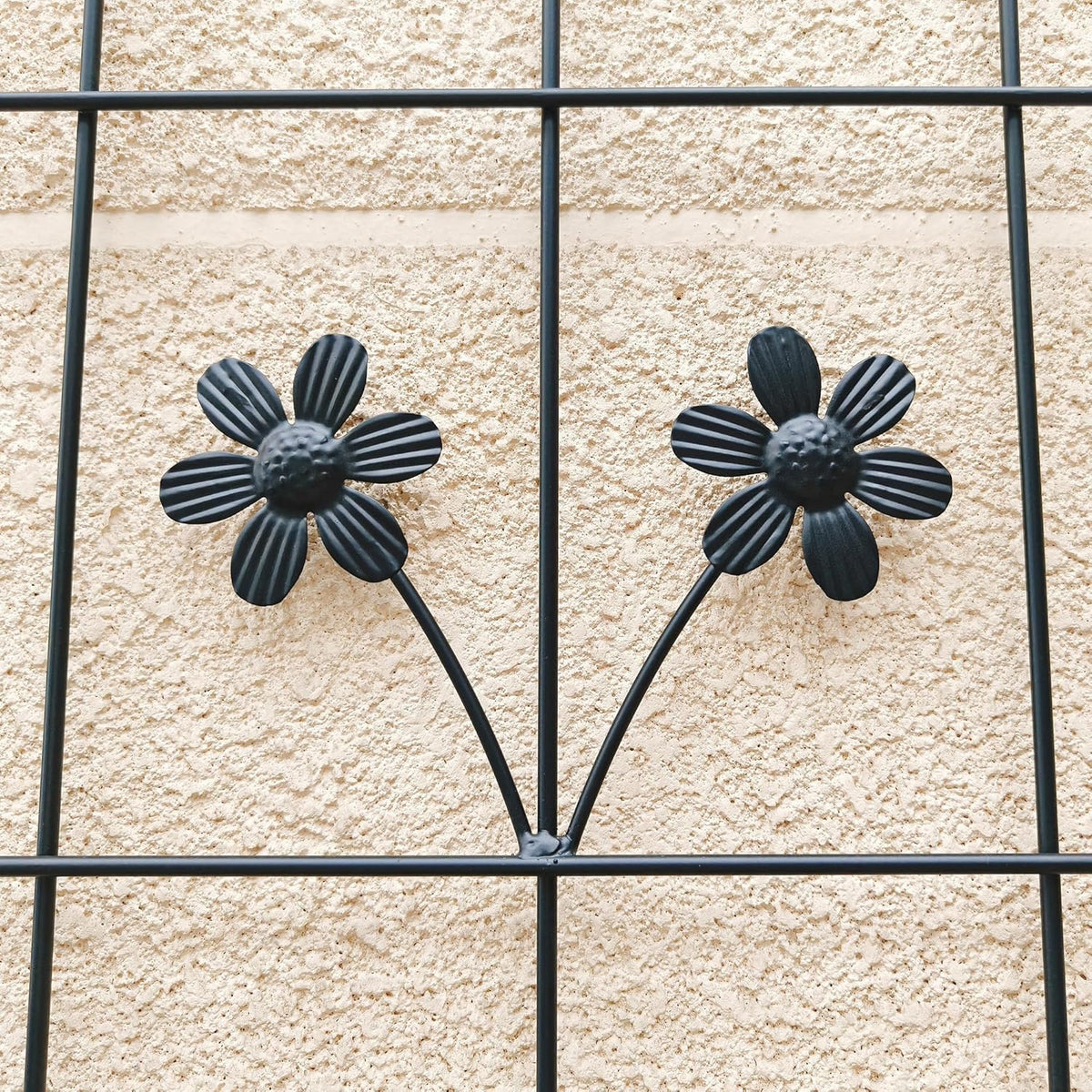 Garden Trellises, 2 Pack Black Metal Coated Rustproof Trellis for Climbing Plants Outdoor, Roses