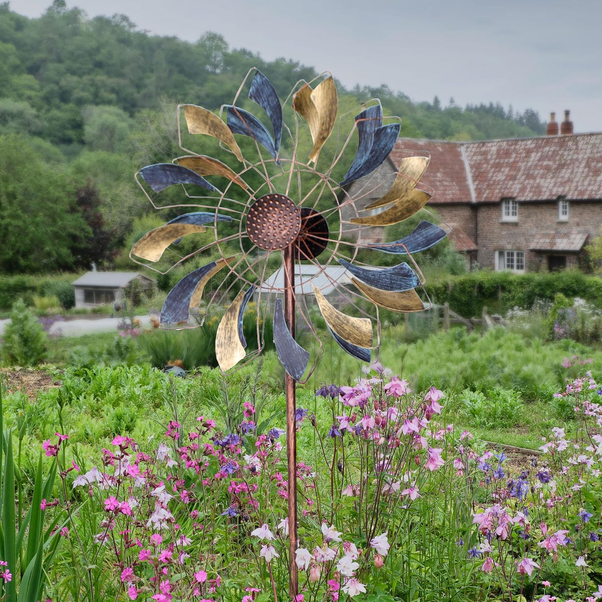 Sunnydaze Metallic Pinwheel Metal Garden Wind Spinner - Removable Pole Sections for Adjustable