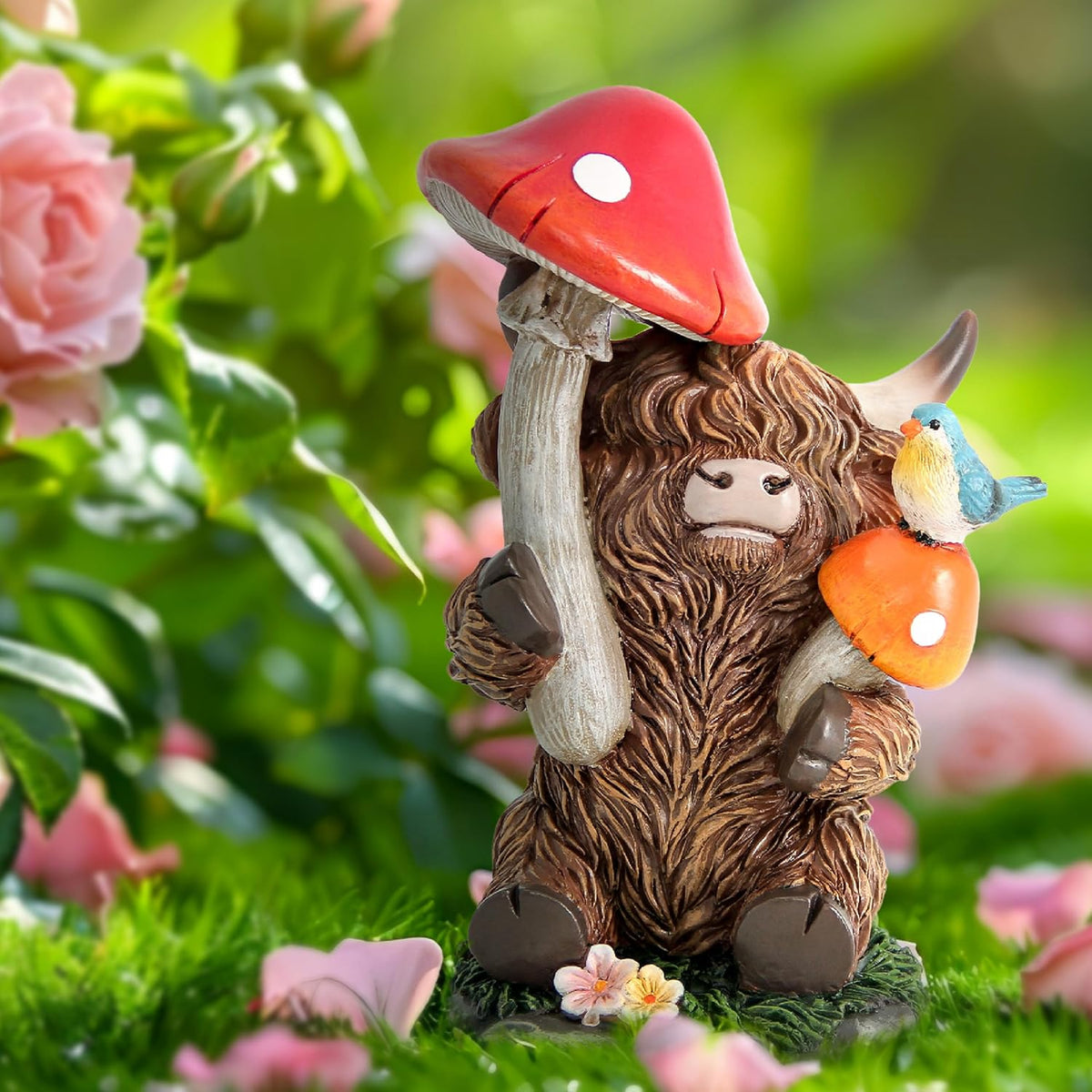 Highland Cow Figurine for Garden Decor,Garden Cow Decor for Outdoor Statues,Highland Cow