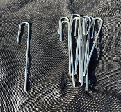 Sandbaggy 1000-Pack DRIP TUBING Stakes Landscape Staples | 5 inch Length - 11 Gauge Heavy Duty |
