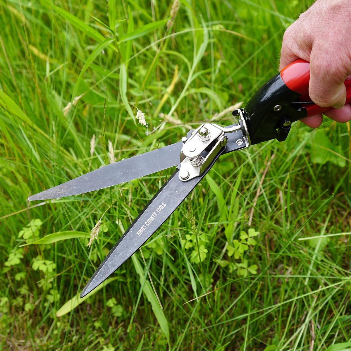 Grass Shears - Garden Clippers with Rotating Handle - Grass Cutter Edging Shears - Hedge Trimmer