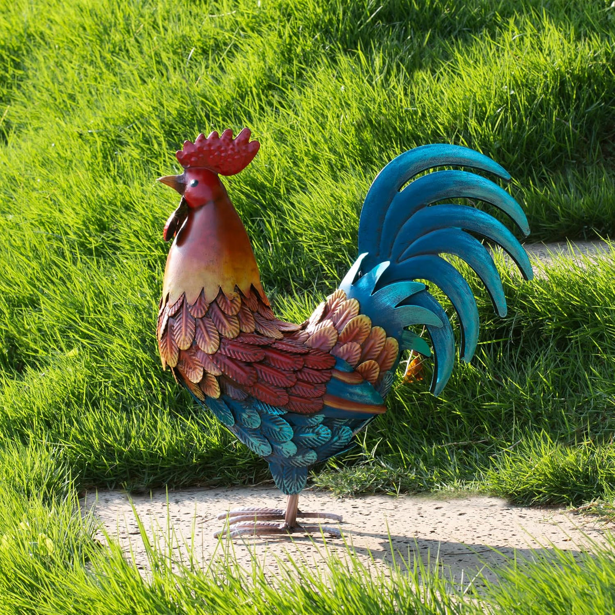 Kircust Metal Rooster Yard Art Statue, Chicken Garden Animals Sculpture Lawn Ornament Figurines