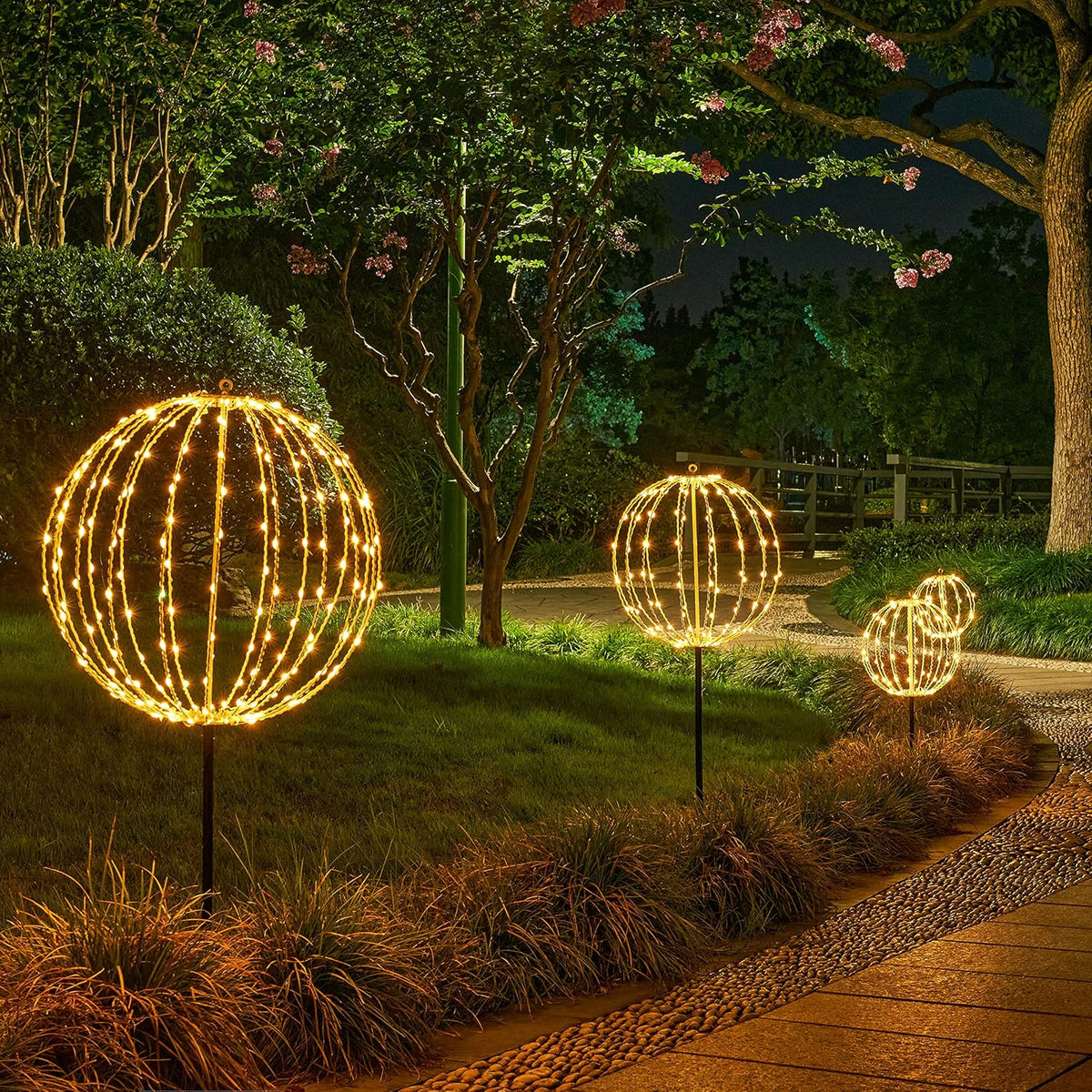 LIGHTSHARE 12IN 96LED Light Ball Light Garden Yard Decoration Pathway Lights Sphere Light with Fold