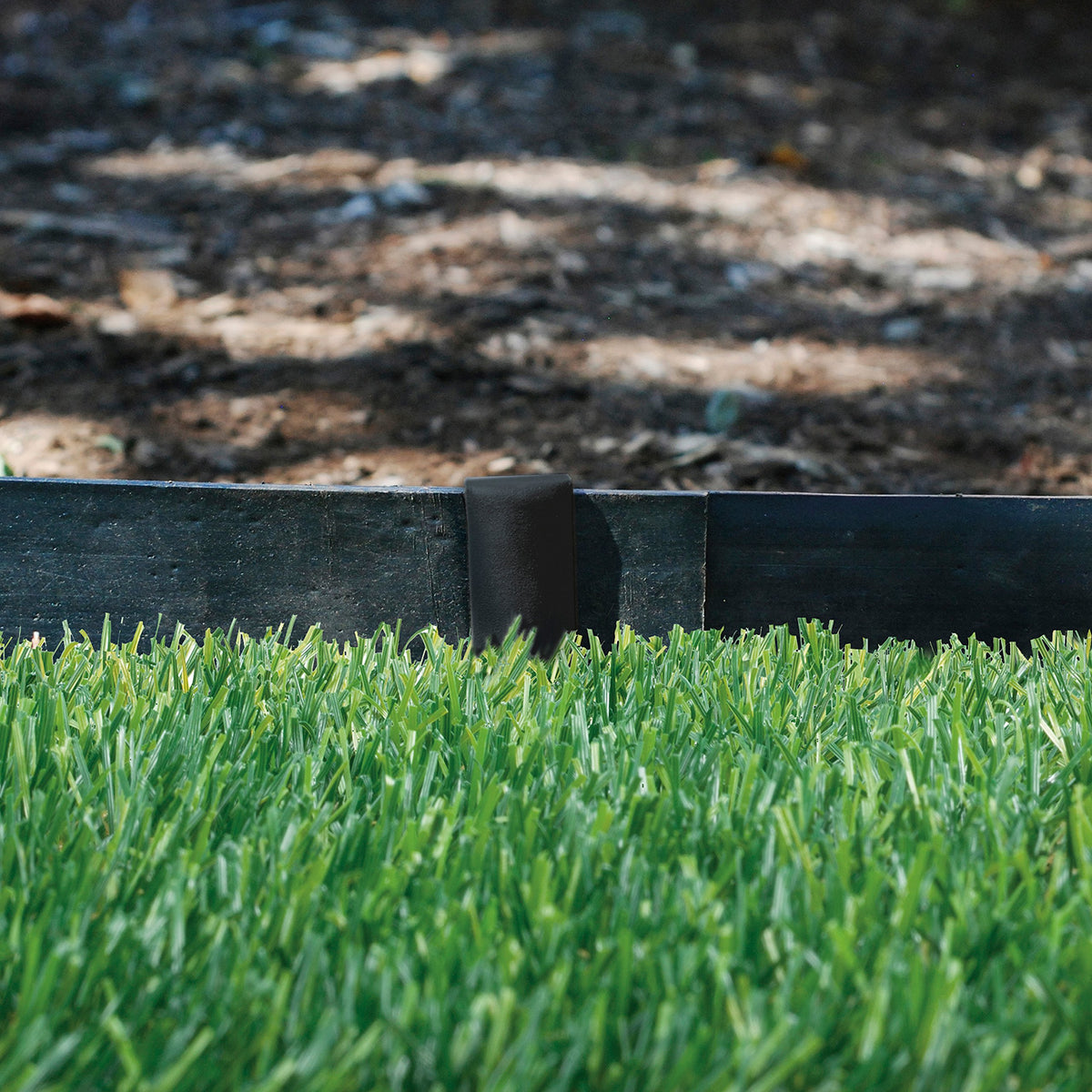 EasyFlex Pound‑In Landscape Edging with Bonus Anchoring Stakes – 20‑Foot Plastic Garden Border, 4.5