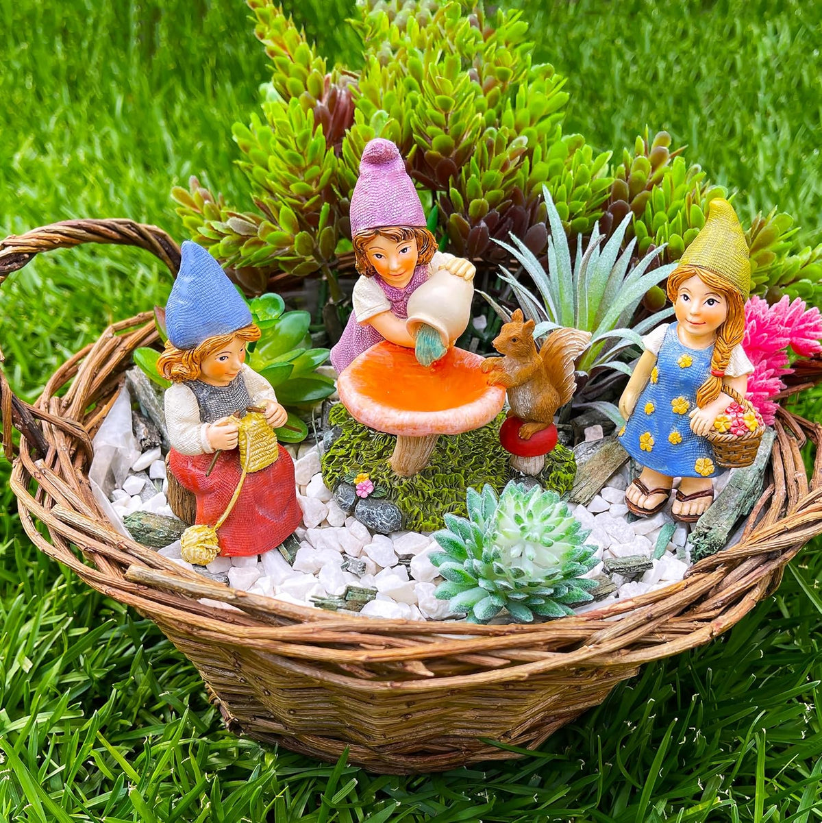 Mood Lab Miniature Garden Gnomes - Lady Gnomes Kit of 3 pcs - Figurines & Accessories Set - Outdoor