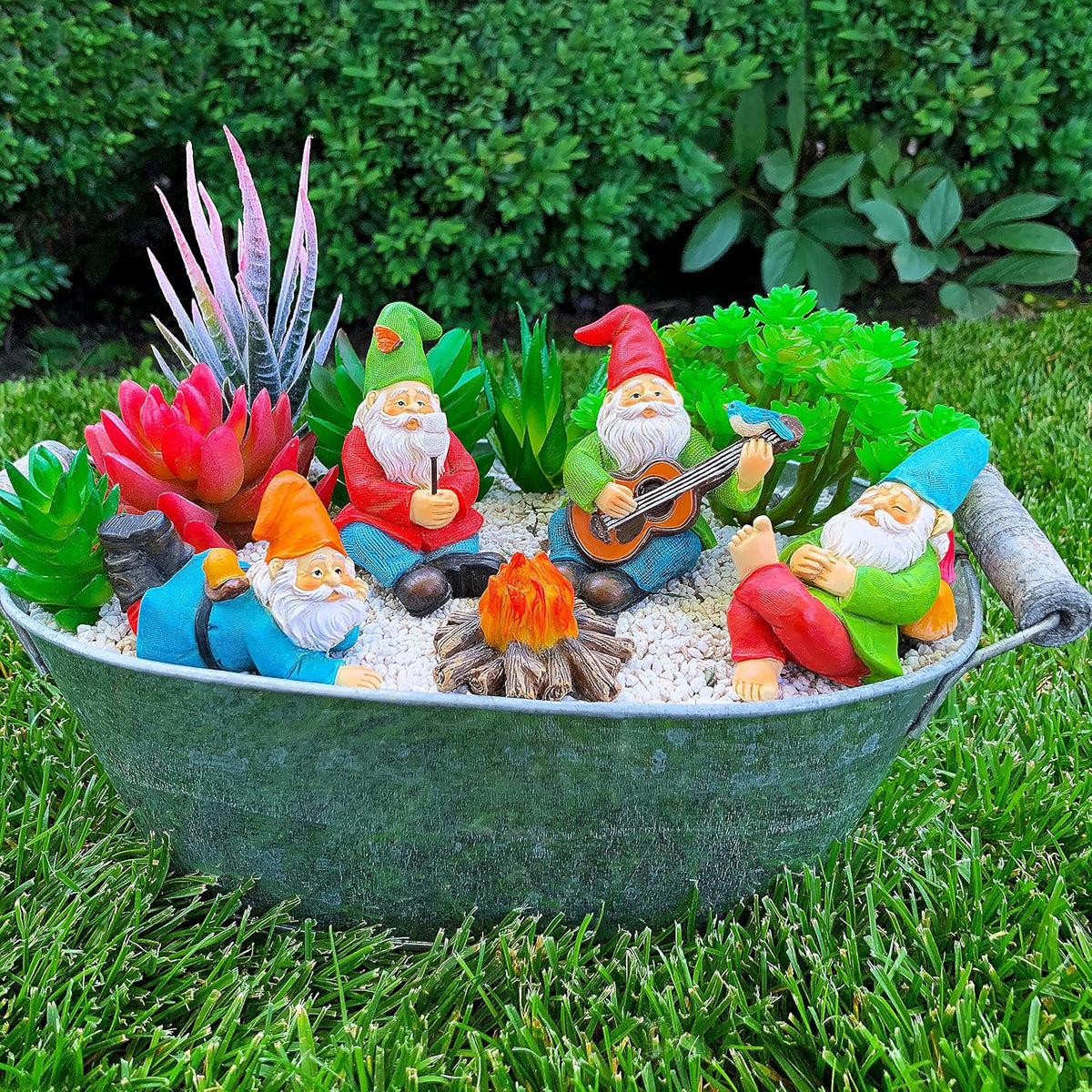 Mood Lab Miniature Garden Gnomes - Camping Gnome Kit of 5 pcs - Figurines & Accessories Set